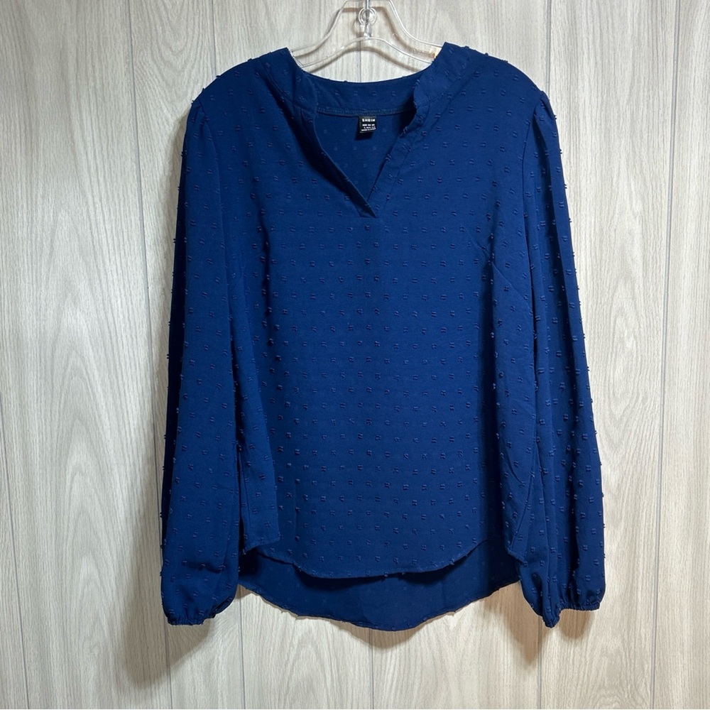 Shein women’s Navy V-Neck Swiss Dot Bishop Sleeve Blouse Size Large